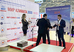 Award presentation for the best energy efficient air conditioner 
